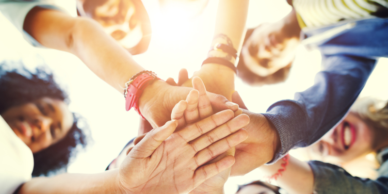 Fra presenza e remoto: il futuro dei team è ibrido
